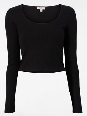 Bandier - Rivington Ribbed
Long Sleeve Scoop Neck Crop
Top